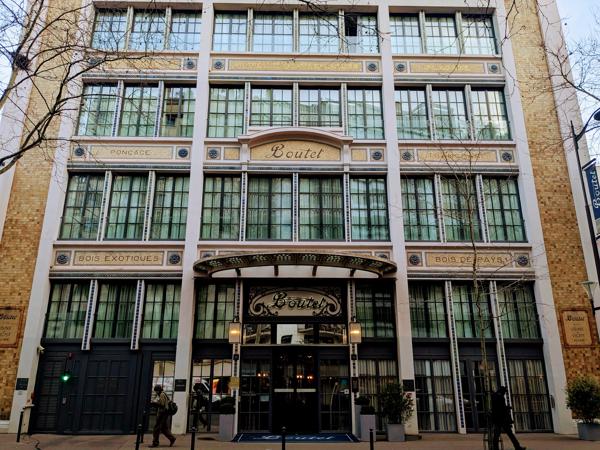 Yes, it was a factory. In the 11th, now a fancy hotel. Maison Boutet.